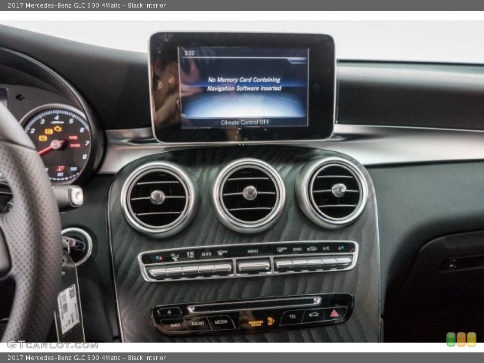 Black Interior Controls for the 2017 Mercedes-Benz GLC 300 4Matic #118321571