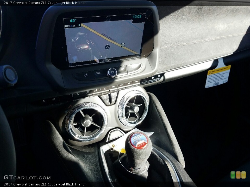 Jet Black Interior Navigation for the 2017 Chevrolet Camaro ZL1 Coupe #118322733