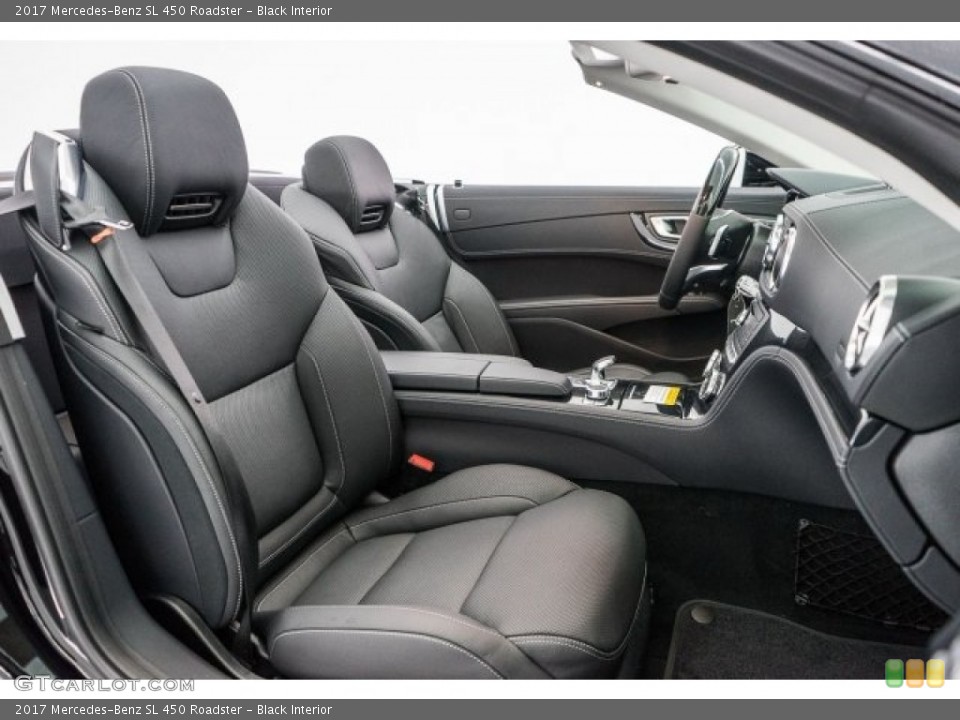 Black Interior Photo for the 2017 Mercedes-Benz SL 450 Roadster #118323676