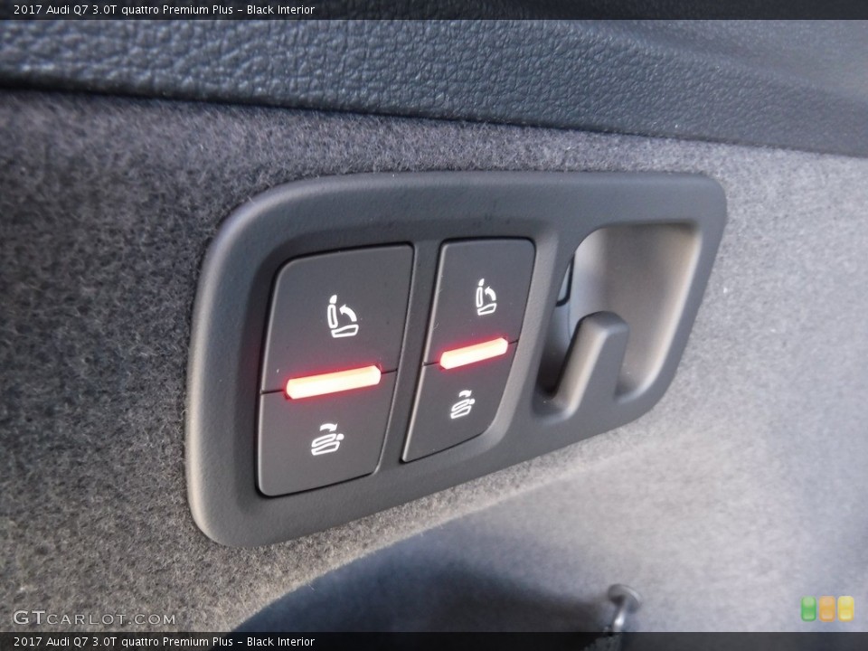 Black Interior Controls for the 2017 Audi Q7 3.0T quattro Premium Plus #118330655