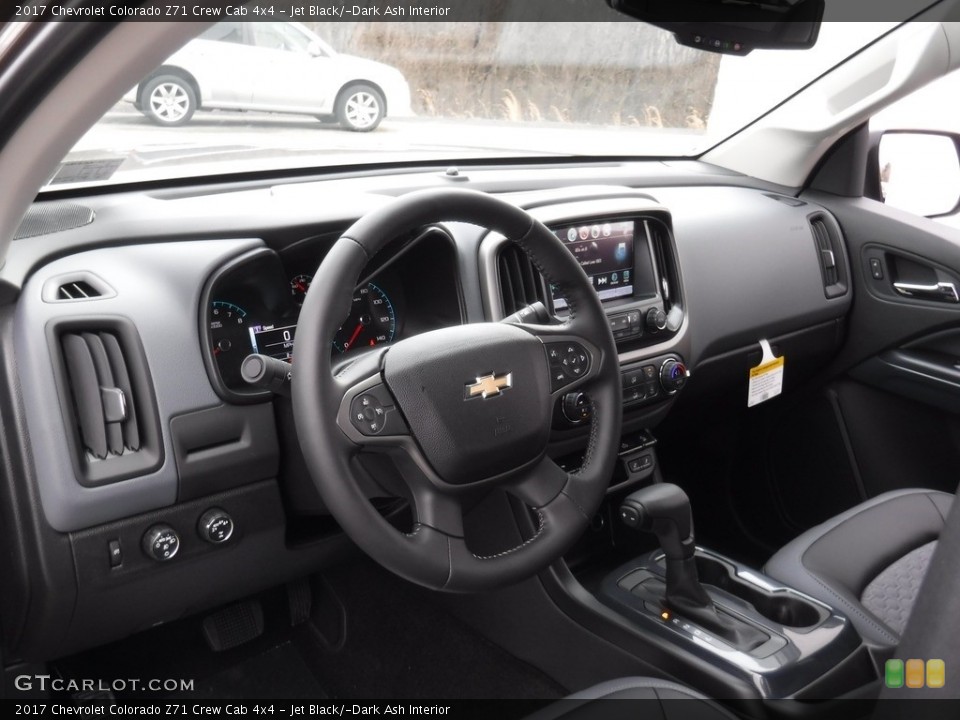 Jet Black/­Dark Ash Interior Dashboard for the 2017 Chevrolet Colorado Z71 Crew Cab 4x4 #118341637