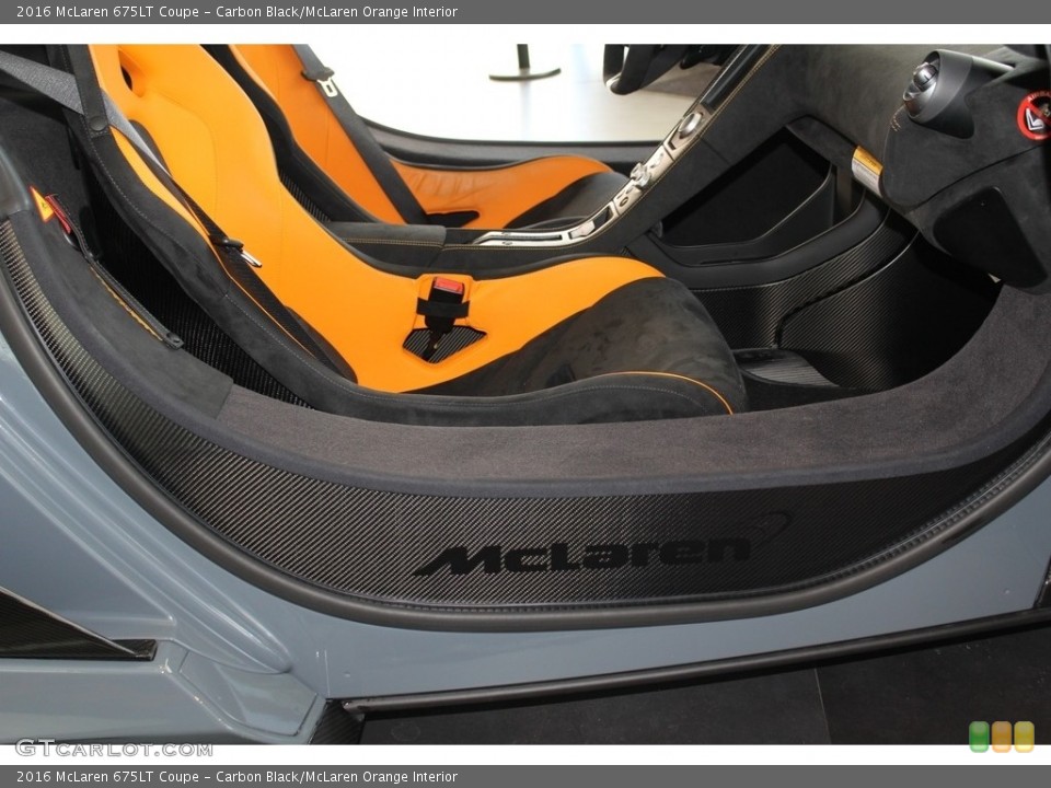 Carbon Black/McLaren Orange 2016 McLaren 675LT Interiors
