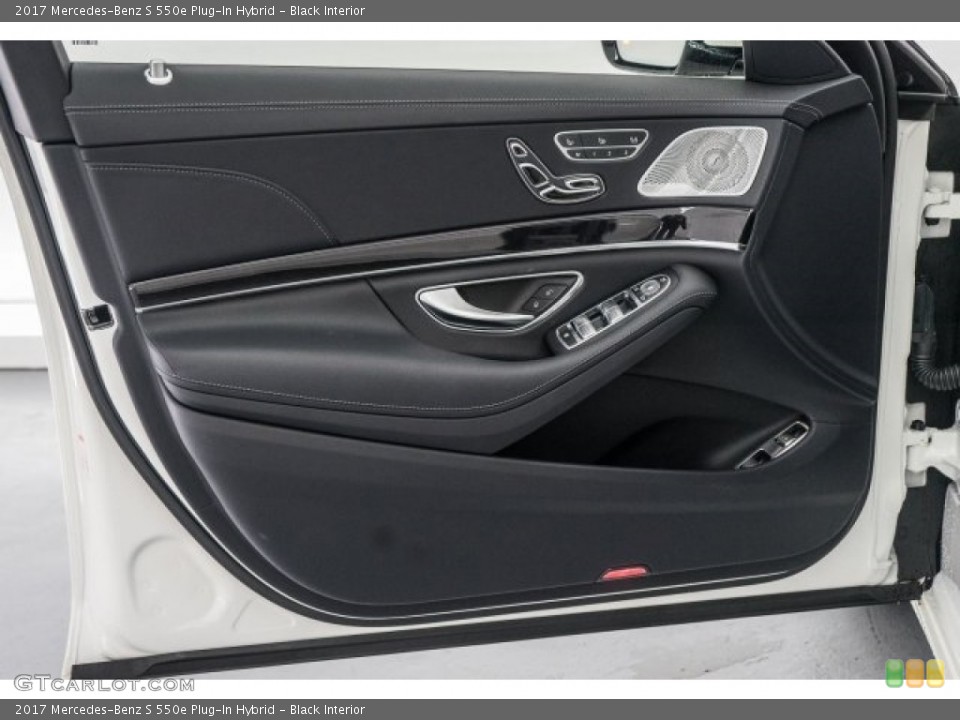 Black Interior Door Panel for the 2017 Mercedes-Benz S 550e Plug-In Hybrid #118436164