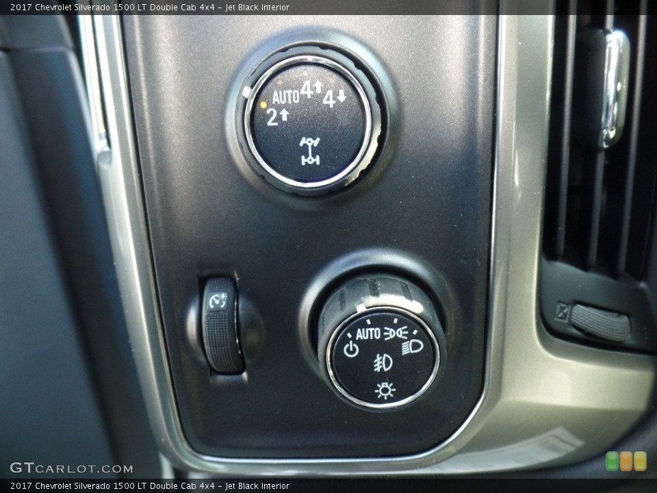 Jet Black Interior Controls for the 2017 Chevrolet Silverado 1500 LT Double Cab 4x4 #118458241
