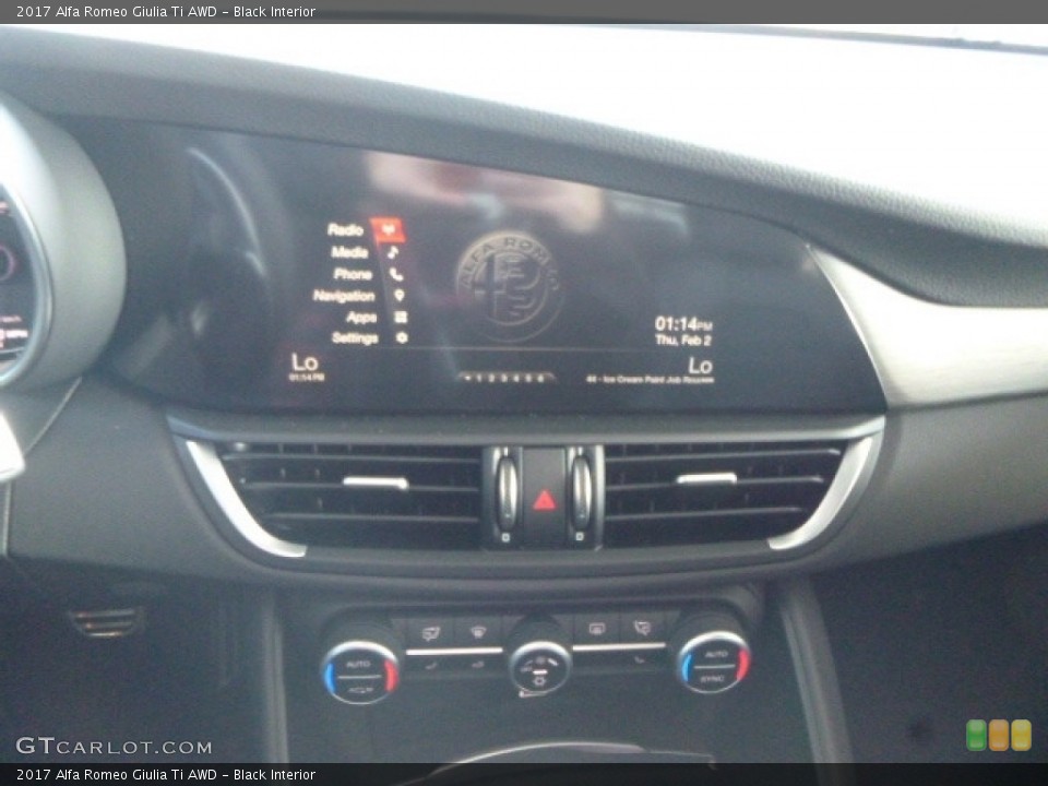 Black Interior Controls for the 2017 Alfa Romeo Giulia Ti AWD #118473024