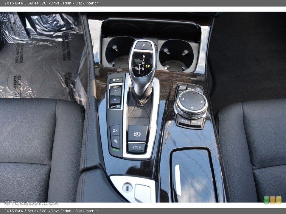 Black Interior Transmission for the 2016 BMW 5 Series 528i xDrive Sedan #118474608