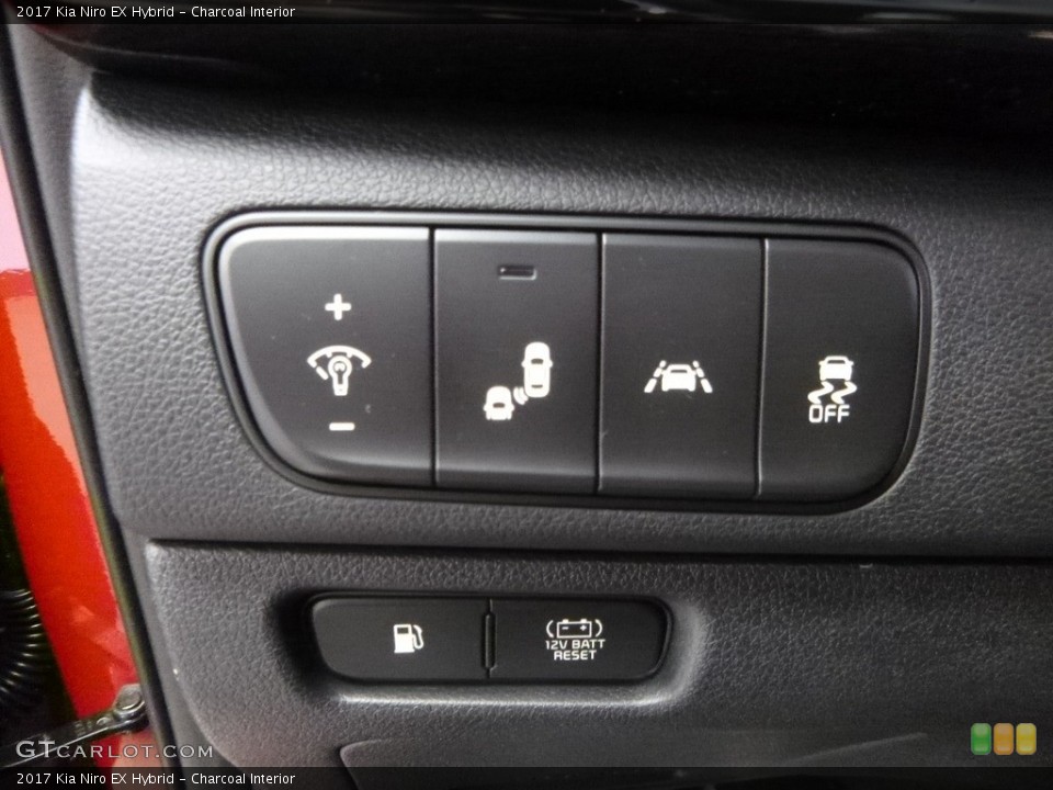 Charcoal Interior Controls for the 2017 Kia Niro EX Hybrid #118553721