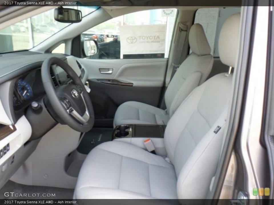 Ash Interior Photo for the 2017 Toyota Sienna XLE AWD #118623476