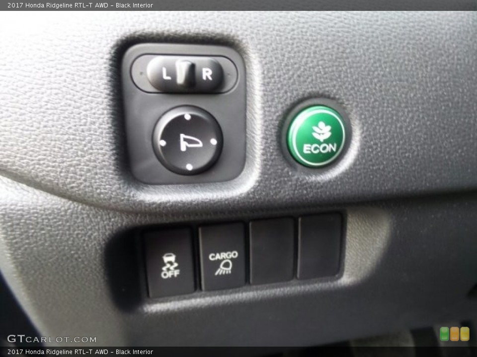 Black Interior Controls for the 2017 Honda Ridgeline RTL-T AWD #118631306