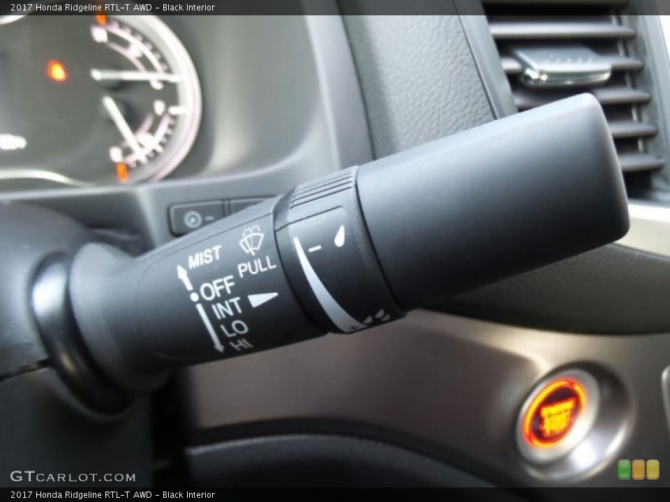 Black Interior Controls for the 2017 Honda Ridgeline RTL-T AWD #118631444
