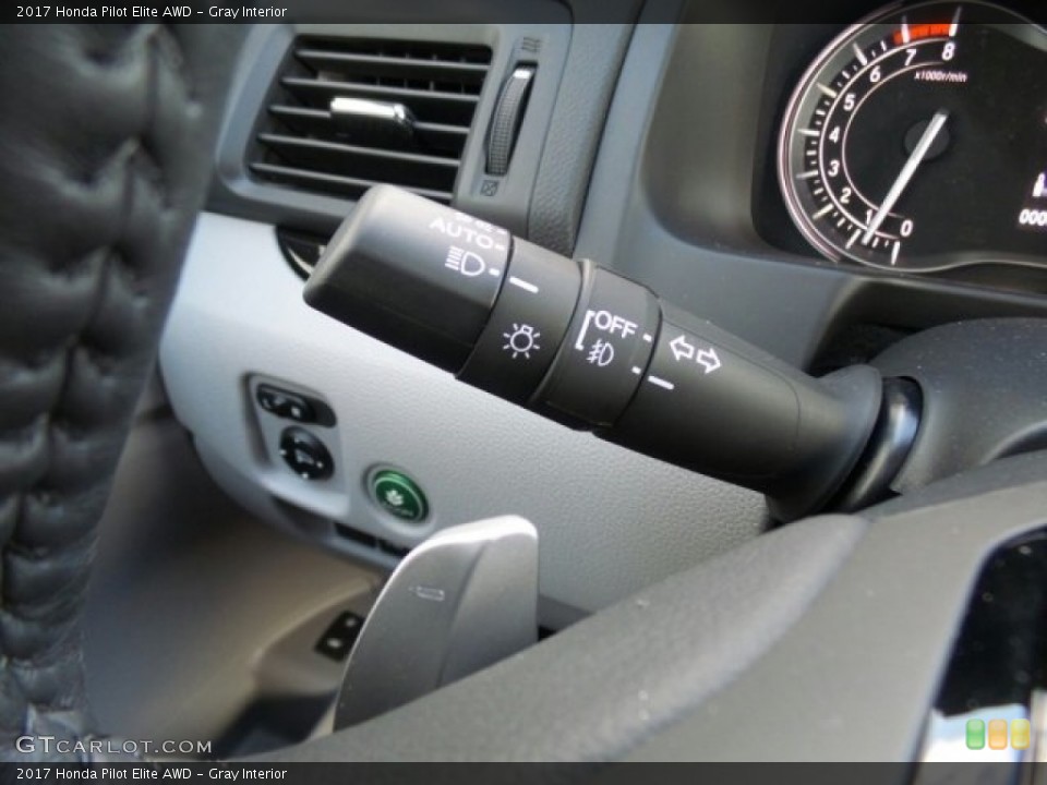 Gray Interior Controls for the 2017 Honda Pilot Elite AWD #118645472