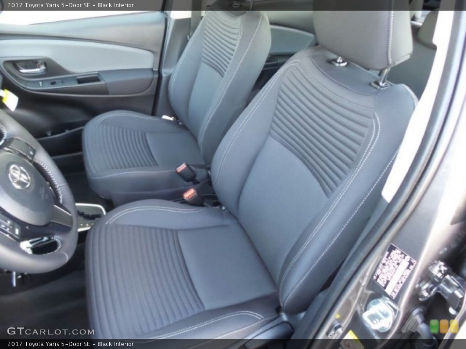 Black Interior Photo for the 2017 Toyota Yaris 5-Door SE #118646033