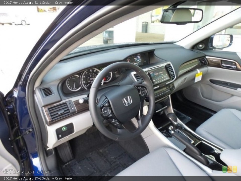 Gray Interior Photo for the 2017 Honda Accord EX-L Sedan #118653116
