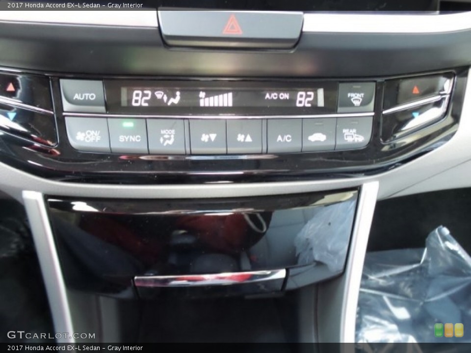 Gray Interior Controls for the 2017 Honda Accord EX-L Sedan #118653191