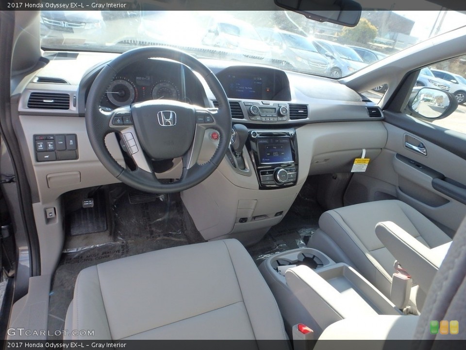 Gray Interior Photo for the 2017 Honda Odyssey EX-L #118668954
