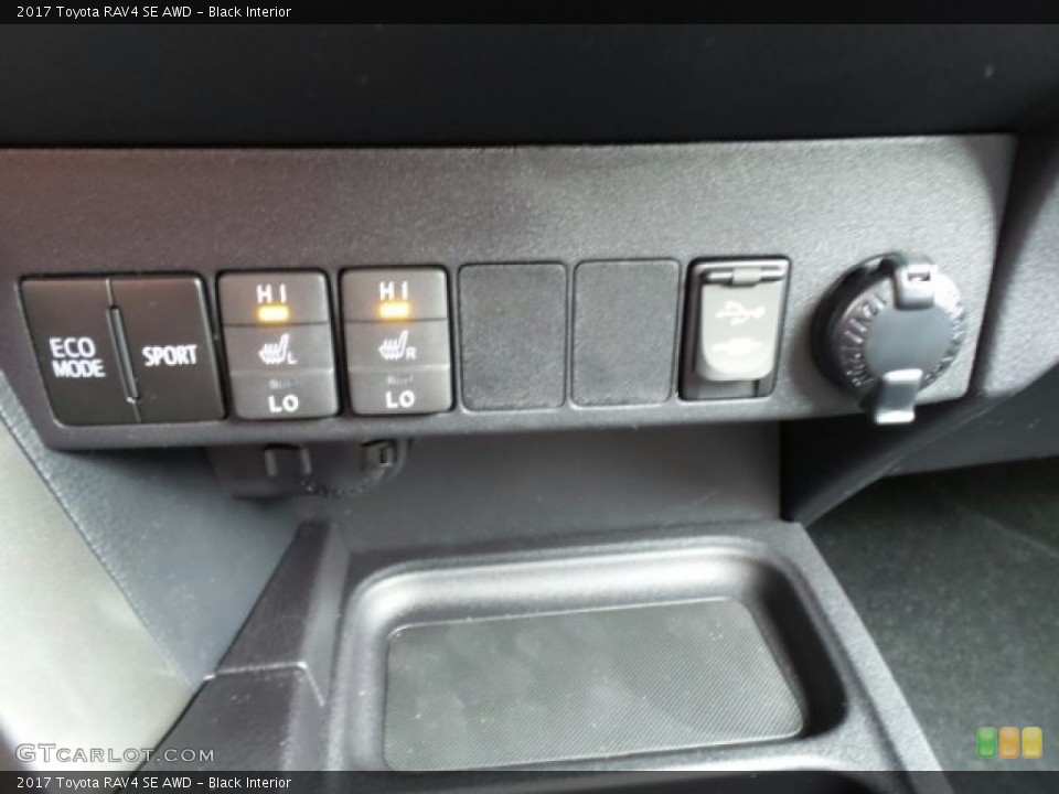 Black Interior Controls for the 2017 Toyota RAV4 SE AWD #118718499