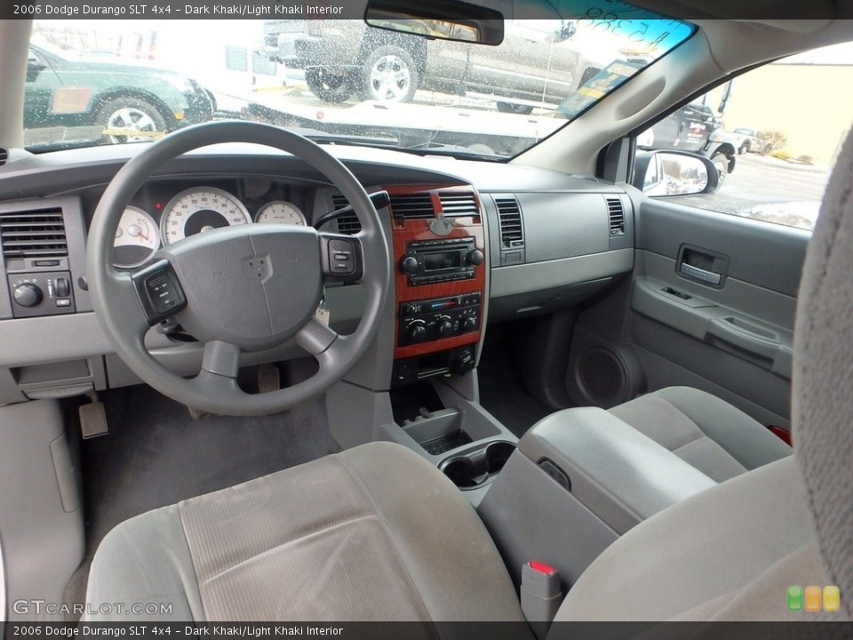 Dark Khaki/Light Khaki Interior Photo for the 2006 Dodge Durango SLT 4x4 #118754469