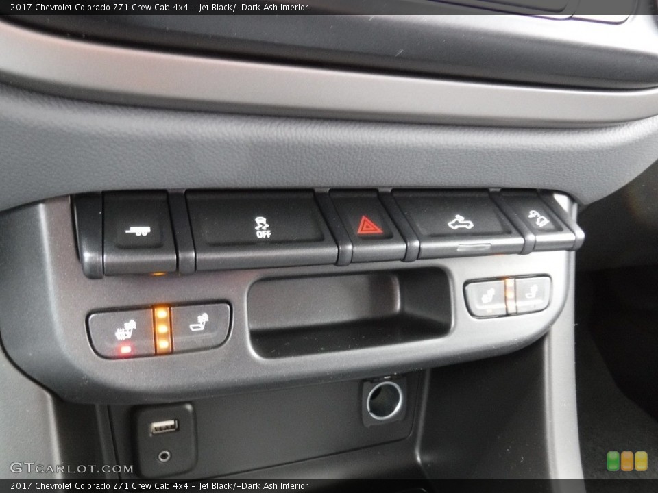 Jet Black/­Dark Ash Interior Controls for the 2017 Chevrolet Colorado Z71 Crew Cab 4x4 #118755498