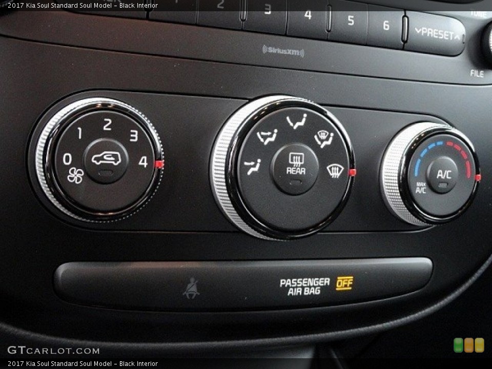 Black Interior Controls for the 2017 Kia Soul  #118761428