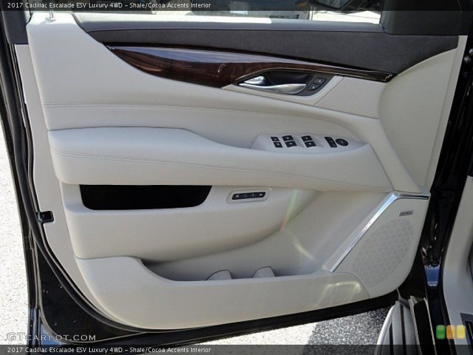 Shale/Cocoa Accents Interior Door Panel for the 2017 Cadillac Escalade ESV Luxury 4WD #118789420