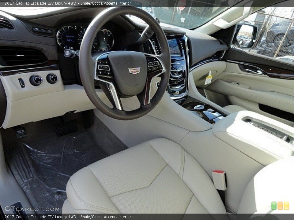 Shale/Cocoa Accents Interior Photo for the 2017 Cadillac Escalade ESV Luxury 4WD #118789459