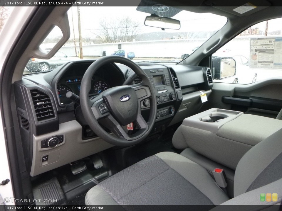 Earth Gray Interior Photo for the 2017 Ford F150 XL Regular Cab 4x4 #118838032