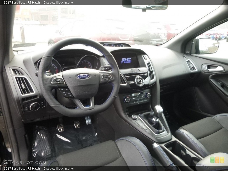 Charcoal Black Interior Photo for the 2017 Ford Focus RS Hatch #118838517