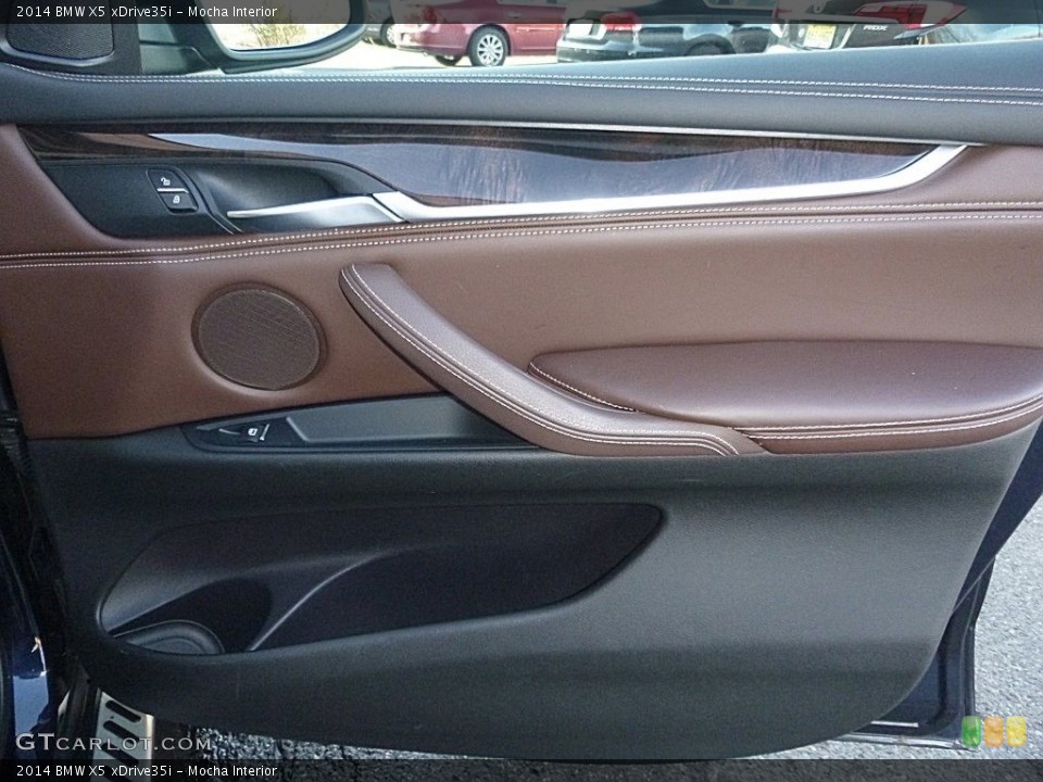 Mocha Interior Door Panel for the 2014 BMW X5 xDrive35i #118844668