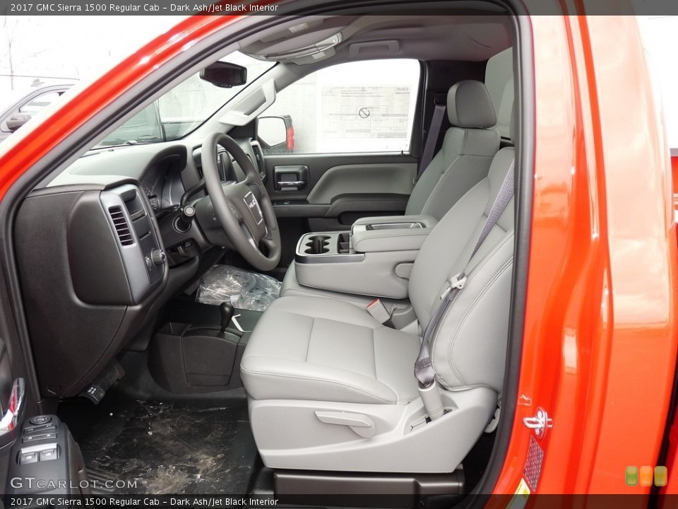 Dark Ash/Jet Black Interior Photo for the 2017 GMC Sierra 1500 Regular Cab #118853621