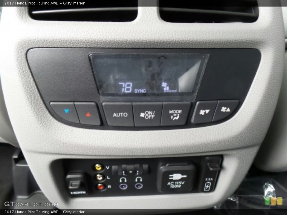 Gray Interior Controls for the 2017 Honda Pilot Touring AWD #118861238