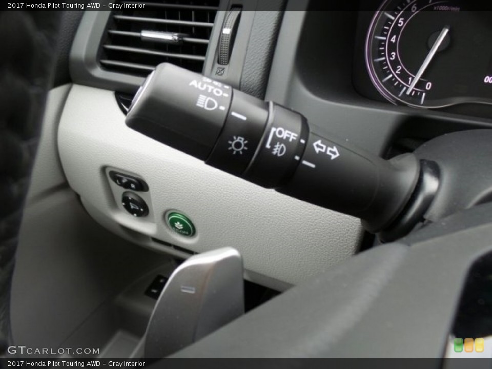 Gray Interior Controls for the 2017 Honda Pilot Touring AWD #118861430
