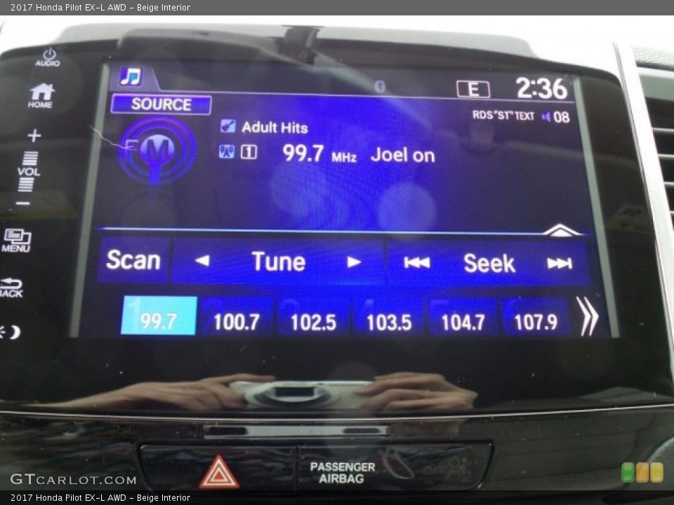 Beige Interior Audio System for the 2017 Honda Pilot EX-L AWD #118864814