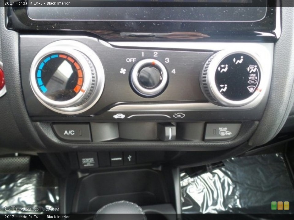 Black Interior Controls for the 2017 Honda Fit EX-L #118865381