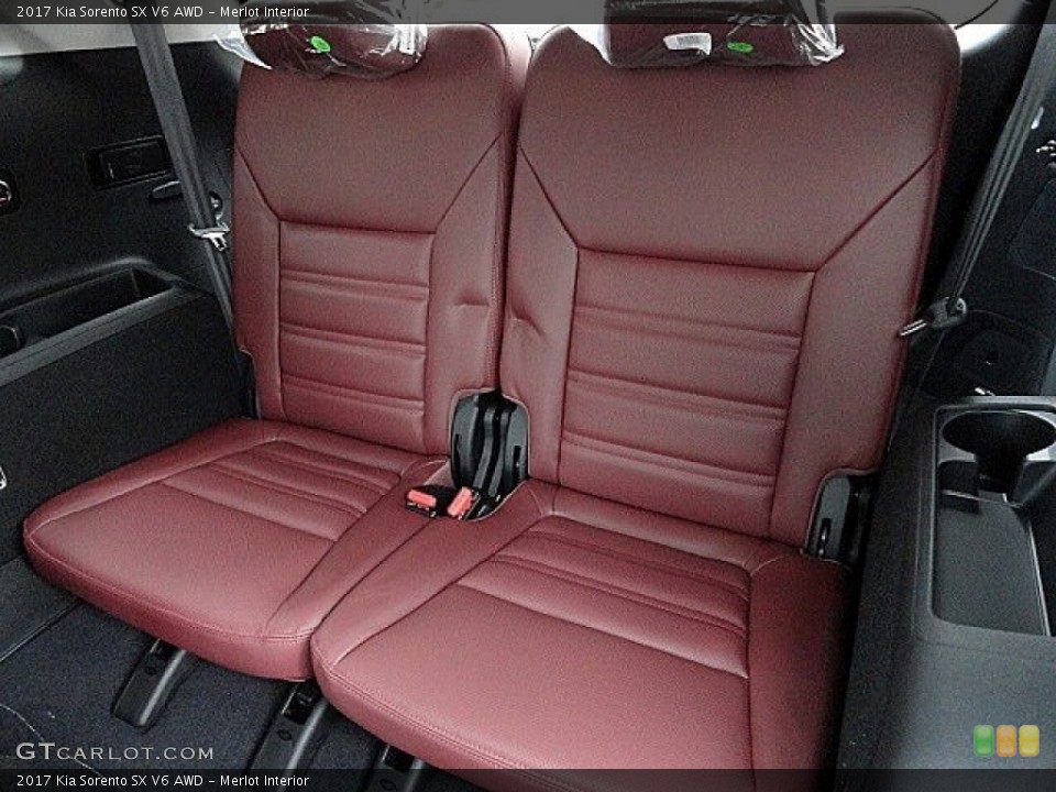 Merlot Interior Rear Seat for the 2017 Kia Sorento SX V6 AWD #118871495