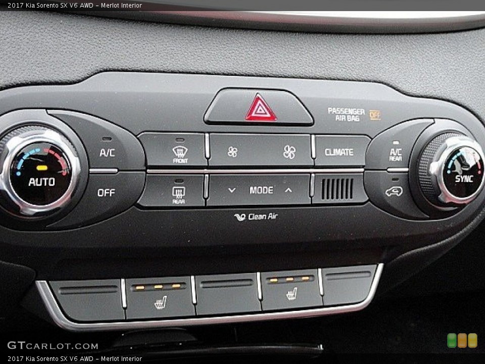 Merlot Interior Controls for the 2017 Kia Sorento SX V6 AWD #118871564
