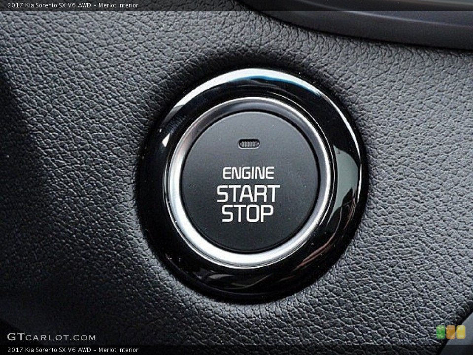 Merlot Interior Controls for the 2017 Kia Sorento SX V6 AWD #118871585