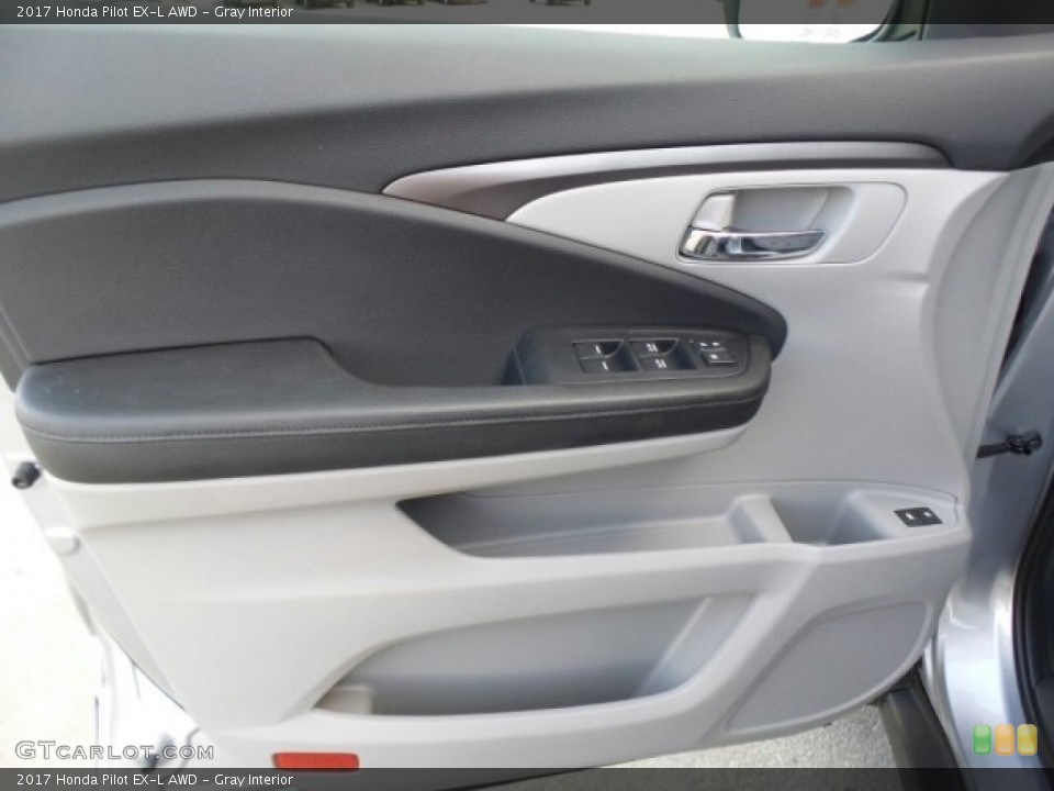 Gray Interior Door Panel for the 2017 Honda Pilot EX-L AWD #118878727