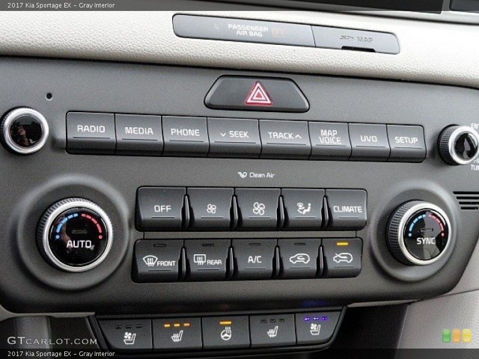 Gray Interior Controls for the 2017 Kia Sportage EX #118885489