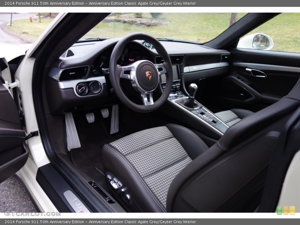 Anniversary Edition Classic Agate Grey/Geyser Grey Interior Photo for the 2014 Porsche 911 50th Anniversary Edition #118890067