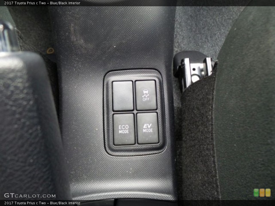Blue/Black Interior Controls for the 2017 Toyota Prius c Two #118902644