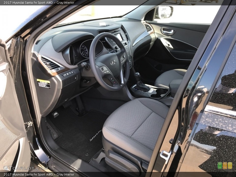 Gray Interior Photo for the 2017 Hyundai Santa Fe Sport AWD #118903733