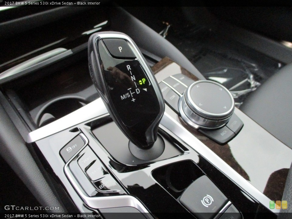 Black Interior Transmission for the 2017 BMW 5 Series 530i xDrive Sedan #118956539