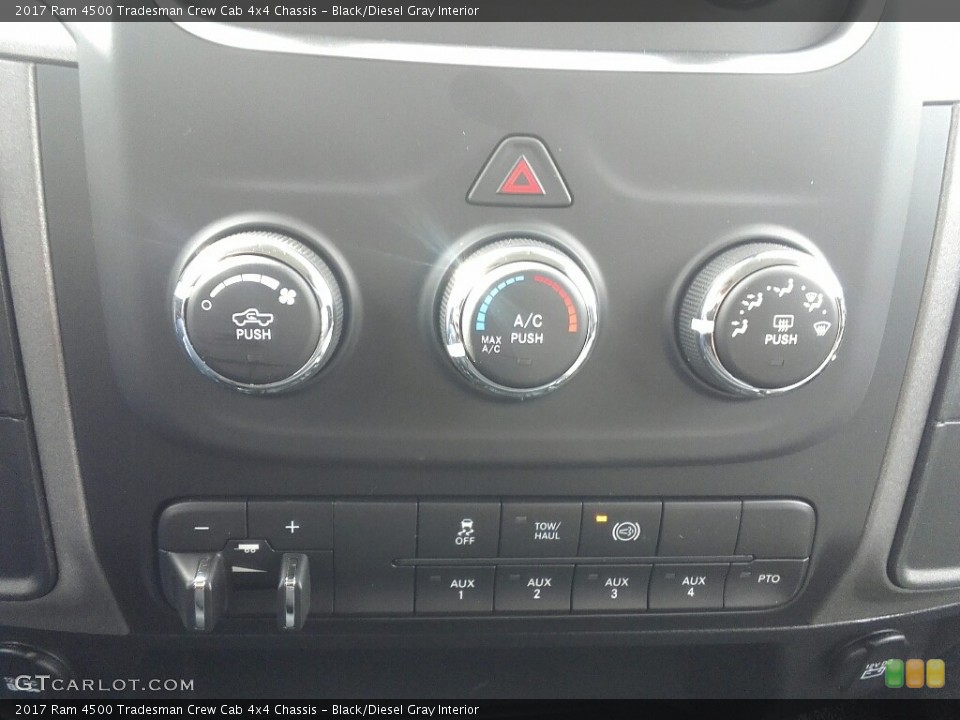 Black/Diesel Gray Interior Controls for the 2017 Ram 4500 Tradesman Crew Cab 4x4 Chassis #118957010