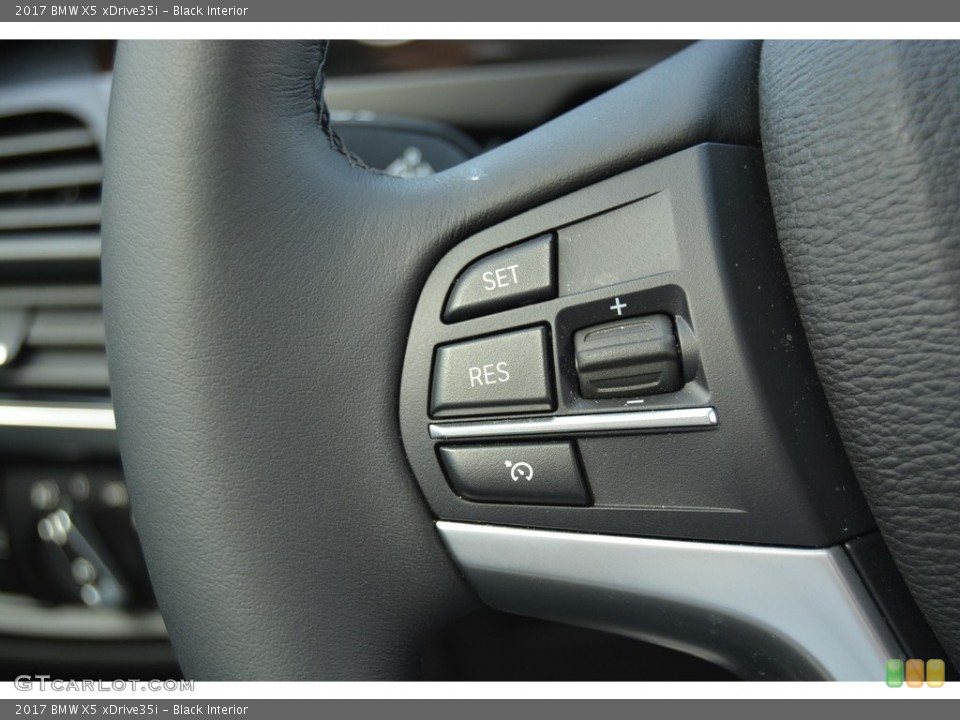 Black Interior Controls for the 2017 BMW X5 xDrive35i #118966407
