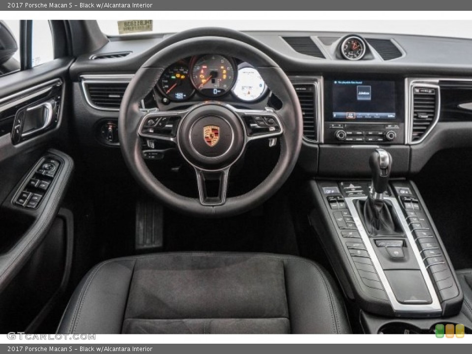 Black w/Alcantara Interior Dashboard for the 2017 Porsche Macan S #119032224