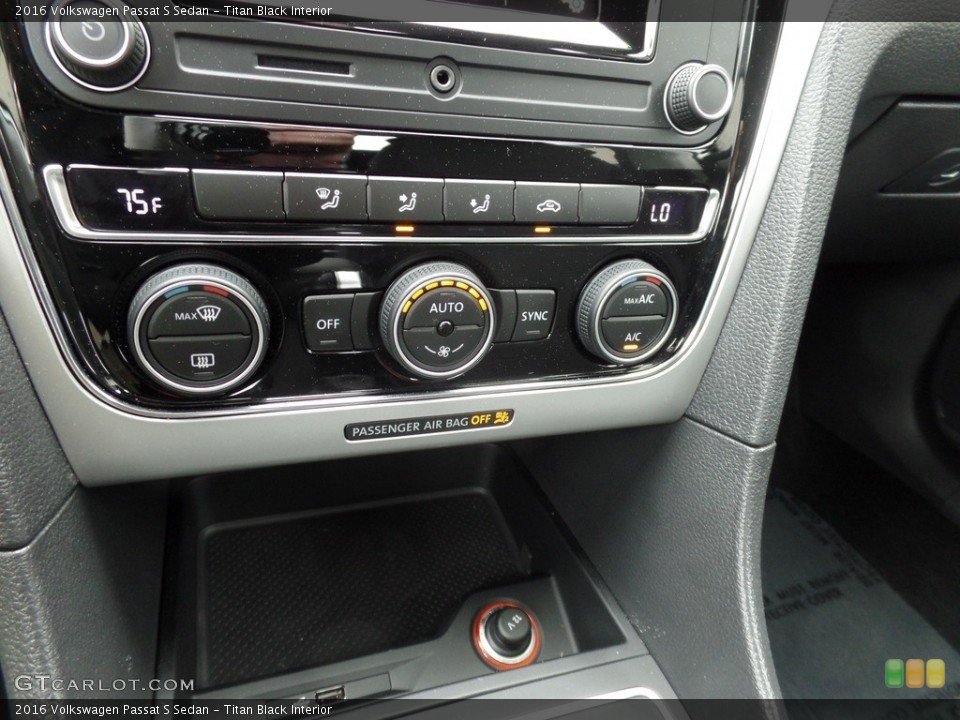 Titan Black Interior Controls for the 2016 Volkswagen Passat S Sedan #119035824