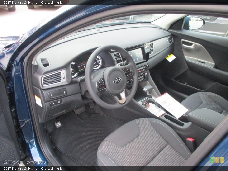 Charcoal Interior Photo for the 2017 Kia Niro LX Hybrid #119070404