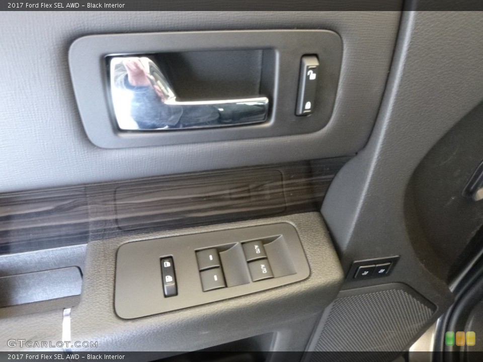 Black Interior Controls for the 2017 Ford Flex SEL AWD #119102878