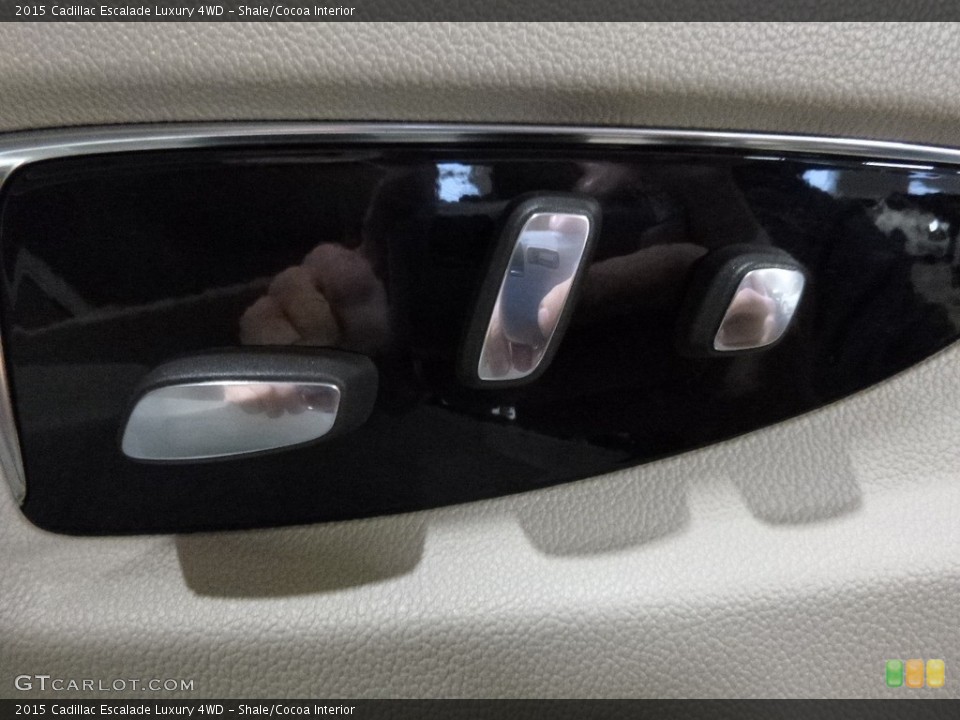 Shale/Cocoa Interior Controls for the 2015 Cadillac Escalade Luxury 4WD #119130584