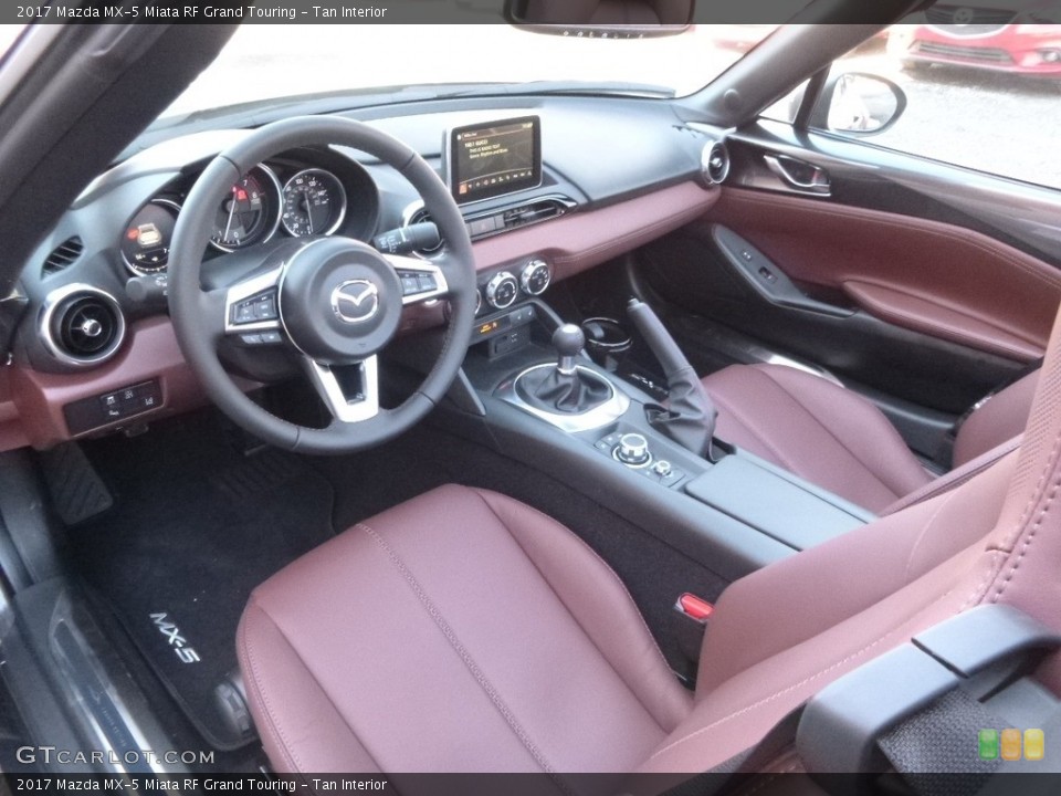 Tan Interior Photo for the 2017 Mazda MX-5 Miata RF Grand Touring #119144282